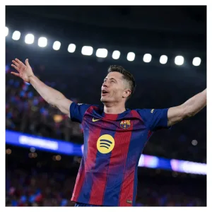 Transfer: Lewandowski in shock return to Barcelona
