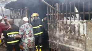 Kwara, federal fire agencies combat major fire disaster in Ilorin