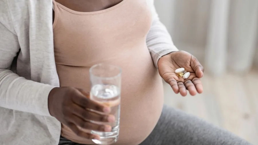 Mahikeng clinic runs out of antenatal supplements: “I am scared for my baby”