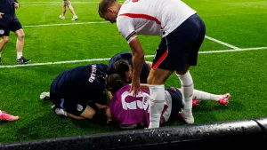 Jordan Henderson Returns To England Camp After Wrist Surgery For Freak Injury