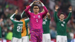 Mexico Breaks 40-Year Curse In World Cup Knockout Stage Win vs. Ecuador