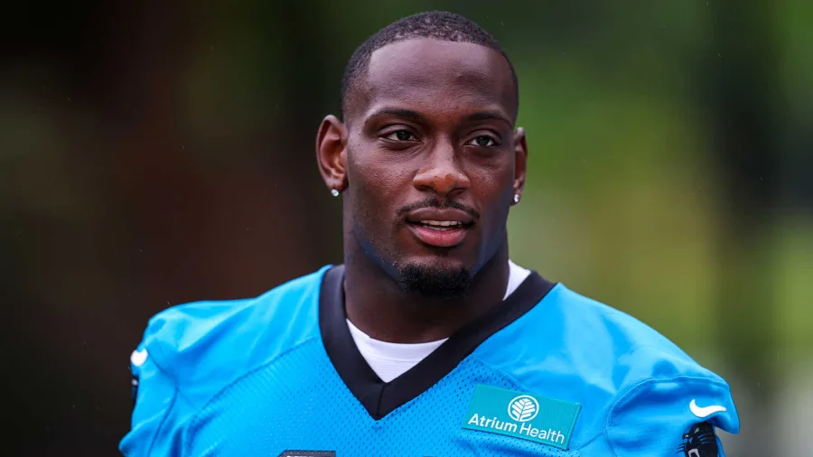 Panthers Edge Rusher Nic Scourton Reportedly Out For 2026 After Training Camp Injury