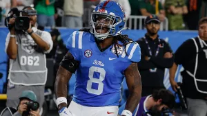 Browns Waive TE Dae’Quan Wright, Paving Way For Him To Play At LSU In Historical Move