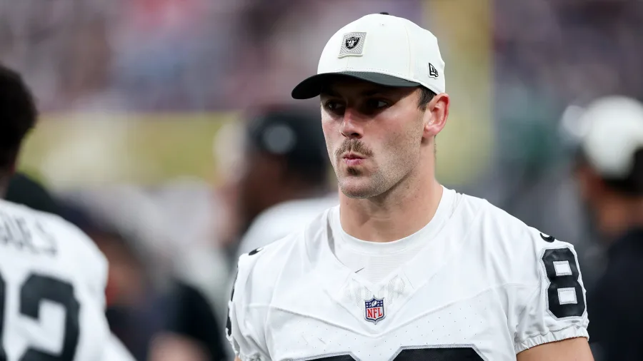 Raiders TE Brock Bowers Reportedly Undergoes Meniscus Surgery, Could Miss 1-2 Games