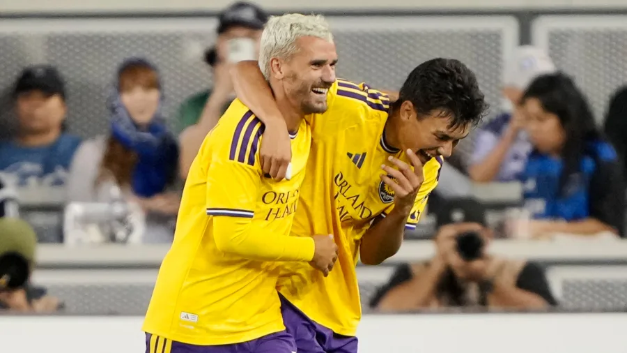 Antoine Griezmann Scores In MLS Debut For Orlando City