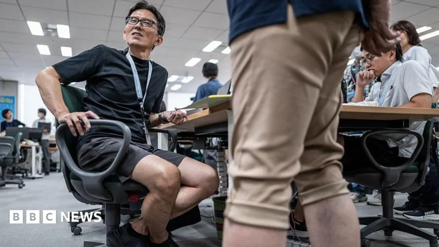Tokyo urges men to wear shorts to work, but women say it's 'leg hair harassment'