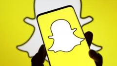Snapchat 'willing to implement' daily time limits for teens, boss tells BBC