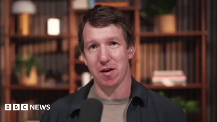 AI 'kill switch' may need to be mandatory, Anthropic co-founder says