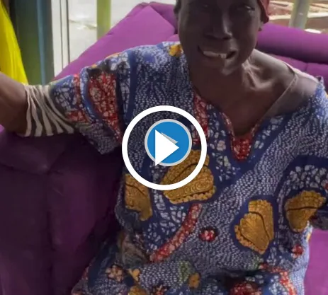 “Please, any keke rider in Bayelsa state who finds N300,000 in their tricycle should please return it to me. I’m the owner.” — Elderly woman breaks down in tears