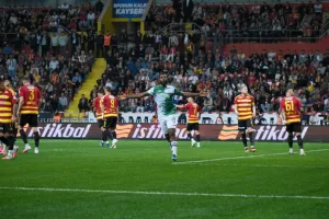 Turkey: Iheanacho scores, assists in Bursaspor comeback win over Kayserispor