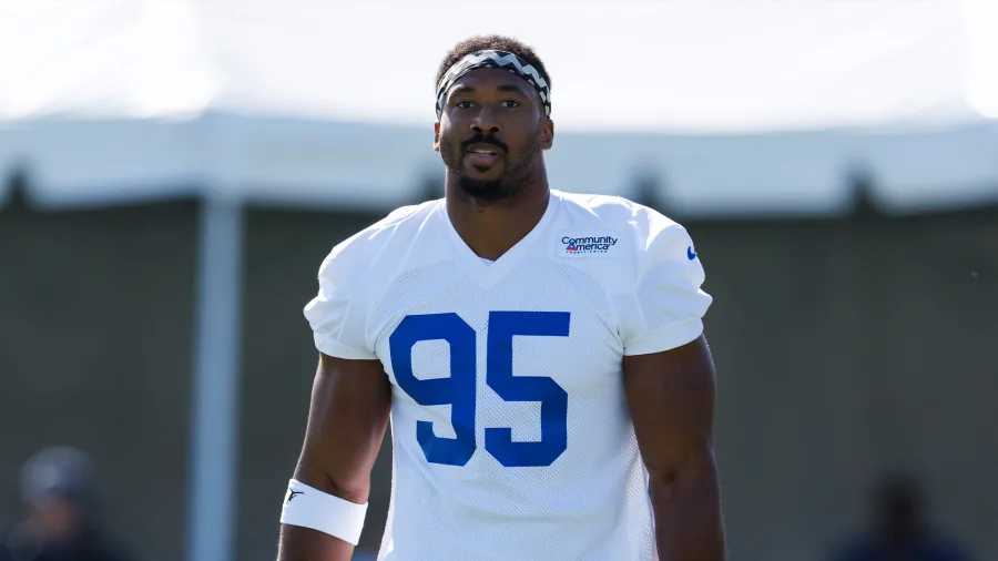 Myles Garrett Not A Part Of Aaron Donald's 'Difficult' Decision To Return To Rams