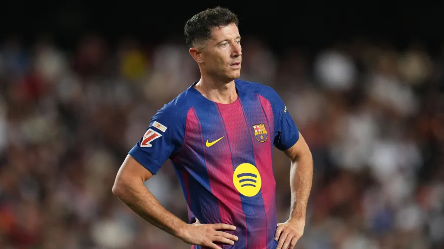 Robert Lewandowski Agrees To Joins Chicago Fire From FC Barcelona