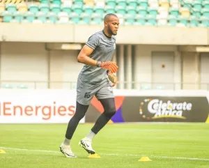 NPFL: Former Super Eagles goalkeeper close to Shooting Stars transfer