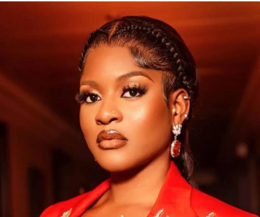 ‘Make una keep deceiving una sef with brand deals’ – Phyna reacts to Tochi’s advice to BBNaija ex-housemates