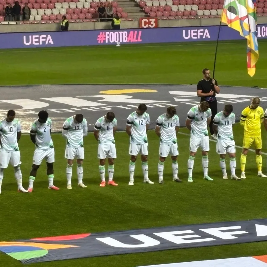Ireland players refuse handshakes with Israel, bow heads during anthem