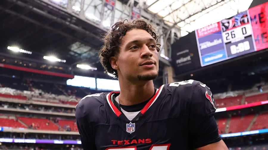 Texans Receiver Jayden Higgins Reportedly Suffers Season-Ending Torn ACL Injury