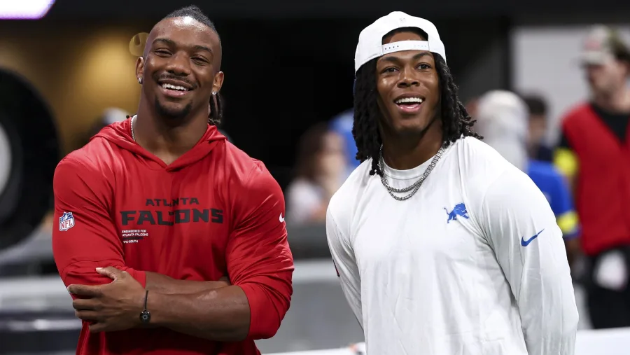 Jahmyr Gibbs, Bijan Robinson Holding In: Here's What To Know About RBs Situations