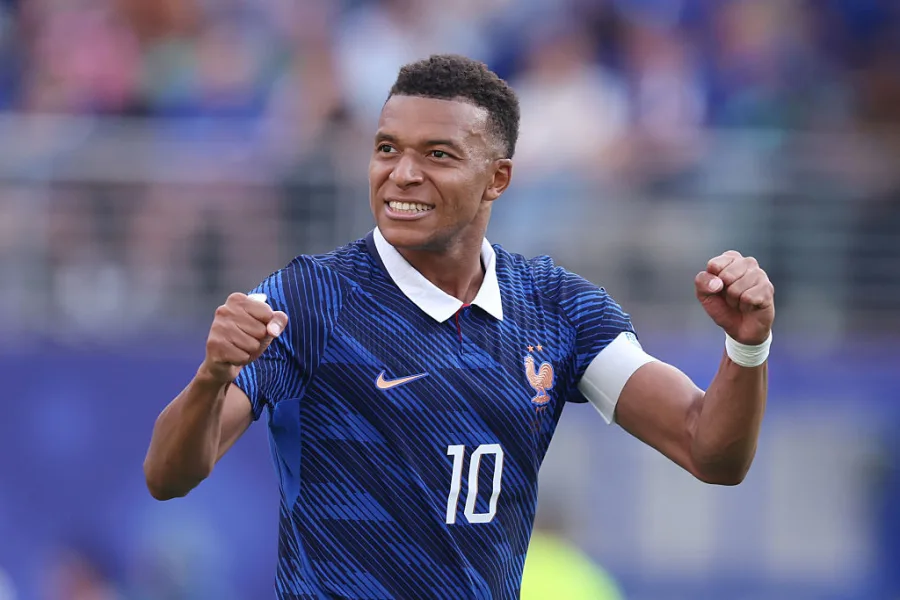 How to Watch the World Cup Today: Schedule, Times, TV, Streaming for Mbappe's France, Morocco, Canada, More